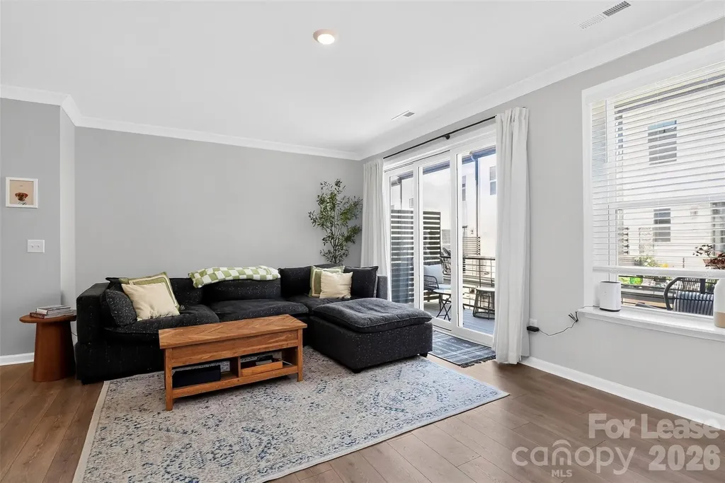 5046 Nestling Spring Street Charlotte NC 28205