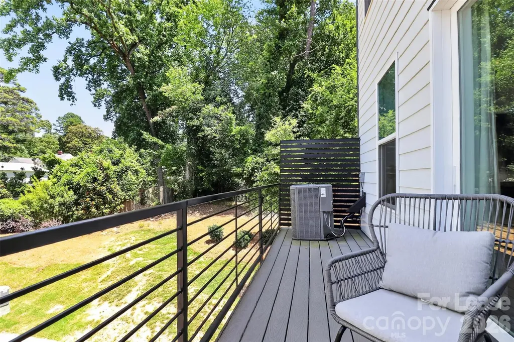 5046 Nestling Spring Street Charlotte NC 28205