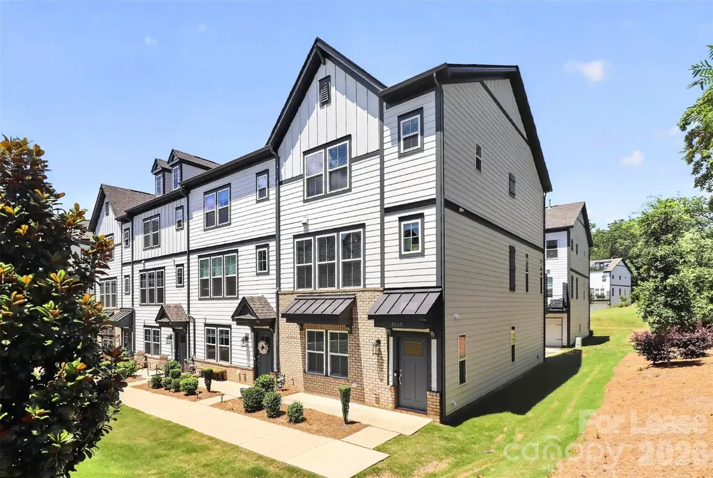 5046 Nestling Spring Street Charlotte NC 28205