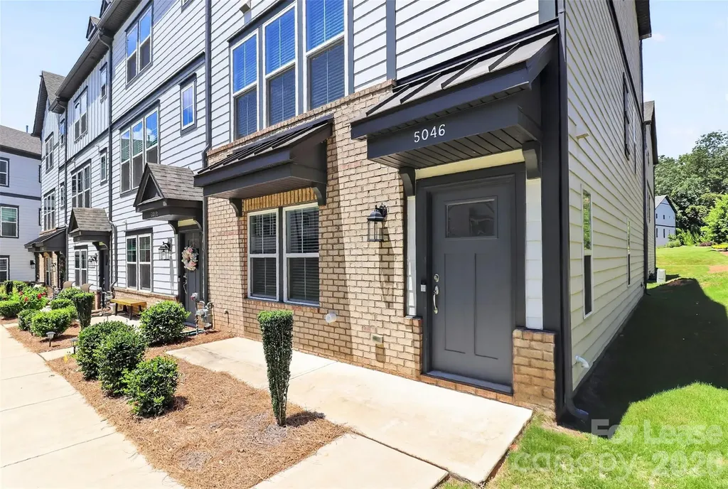 5046 Nestling Spring Street Charlotte NC 28205