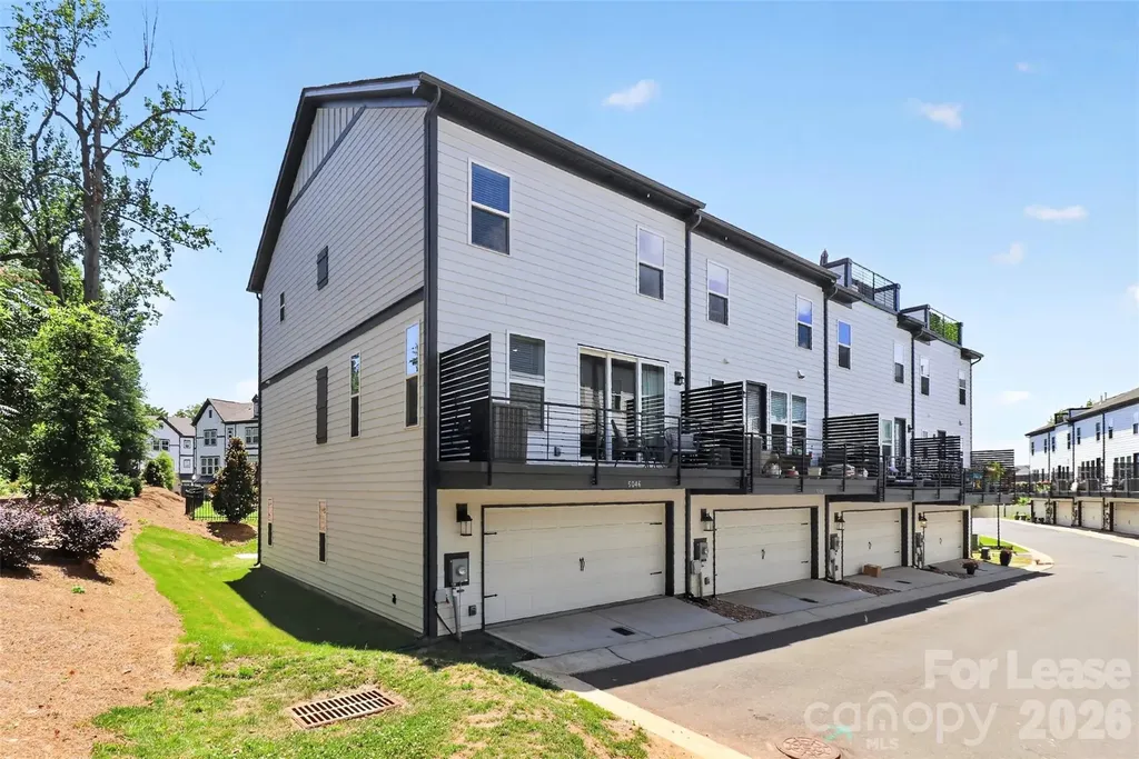 5046 Nestling Spring Street Charlotte NC 28205