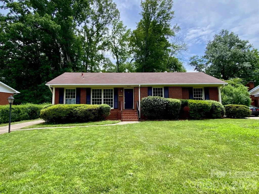 2220 Wensley Drive Charlotte NC 28210