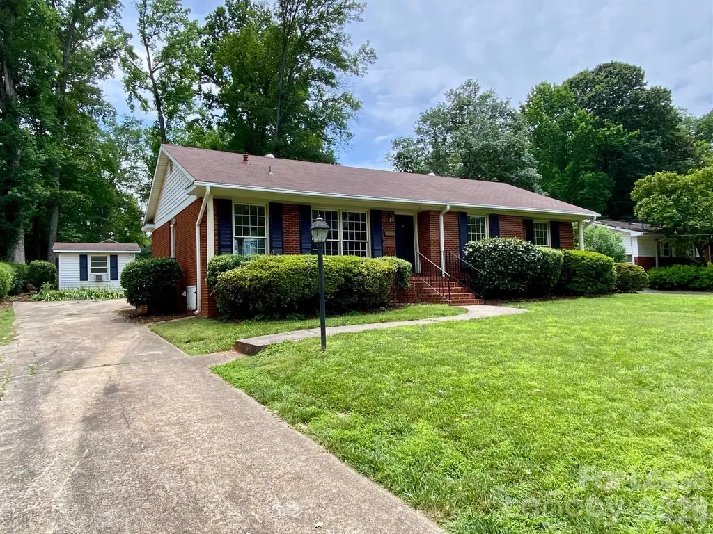 2220 Wensley Drive Charlotte NC 28210
