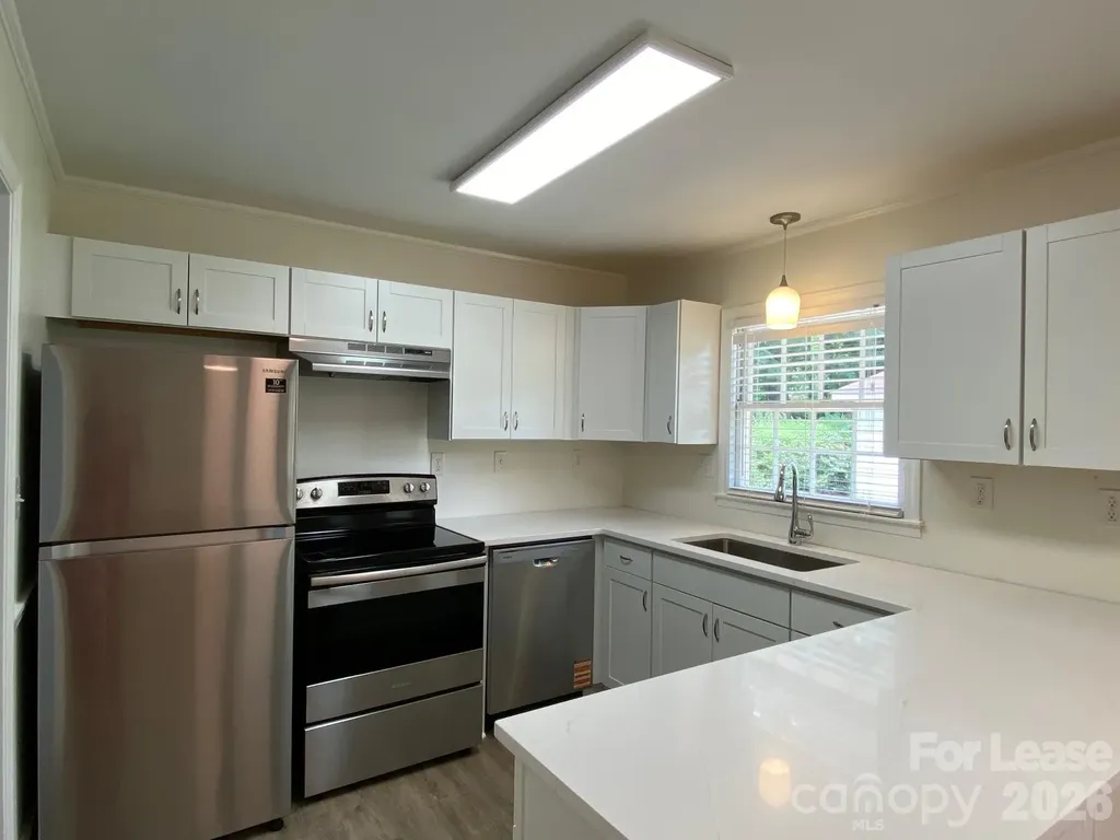 2220 Wensley Drive Charlotte NC 28210