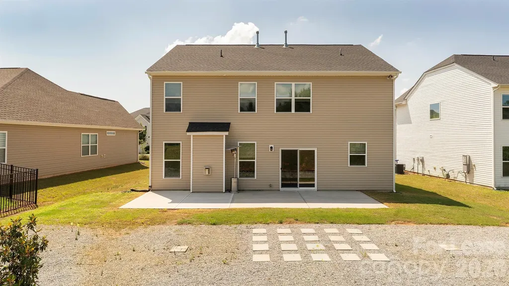 4467 Dover Court Denver NC 28037