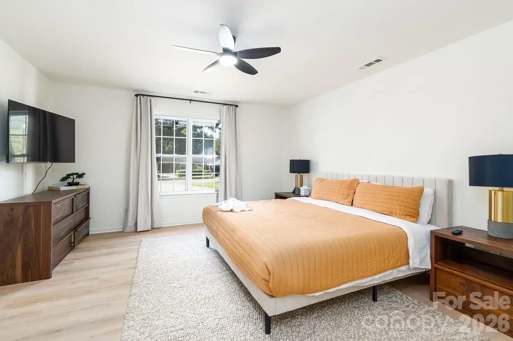 5229 Tarrywood Lane Charlotte NC 28205