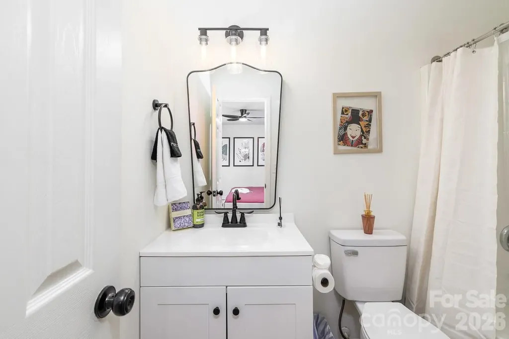 5229 Tarrywood Lane Charlotte NC 28205