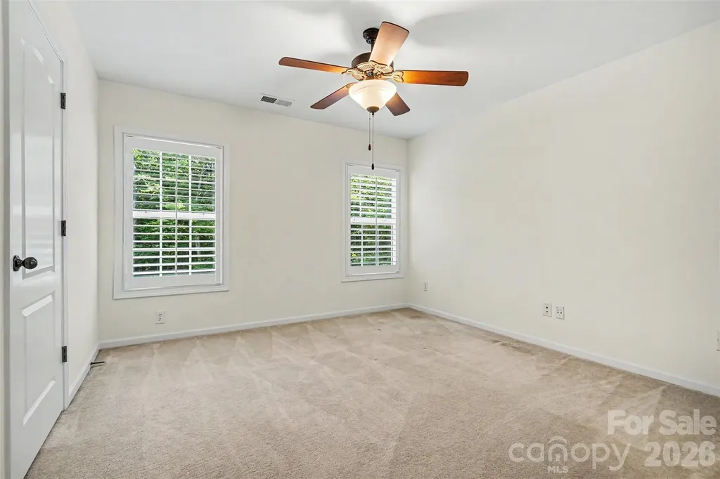 5621 Turkey Oak Drive Charlotte NC 28227