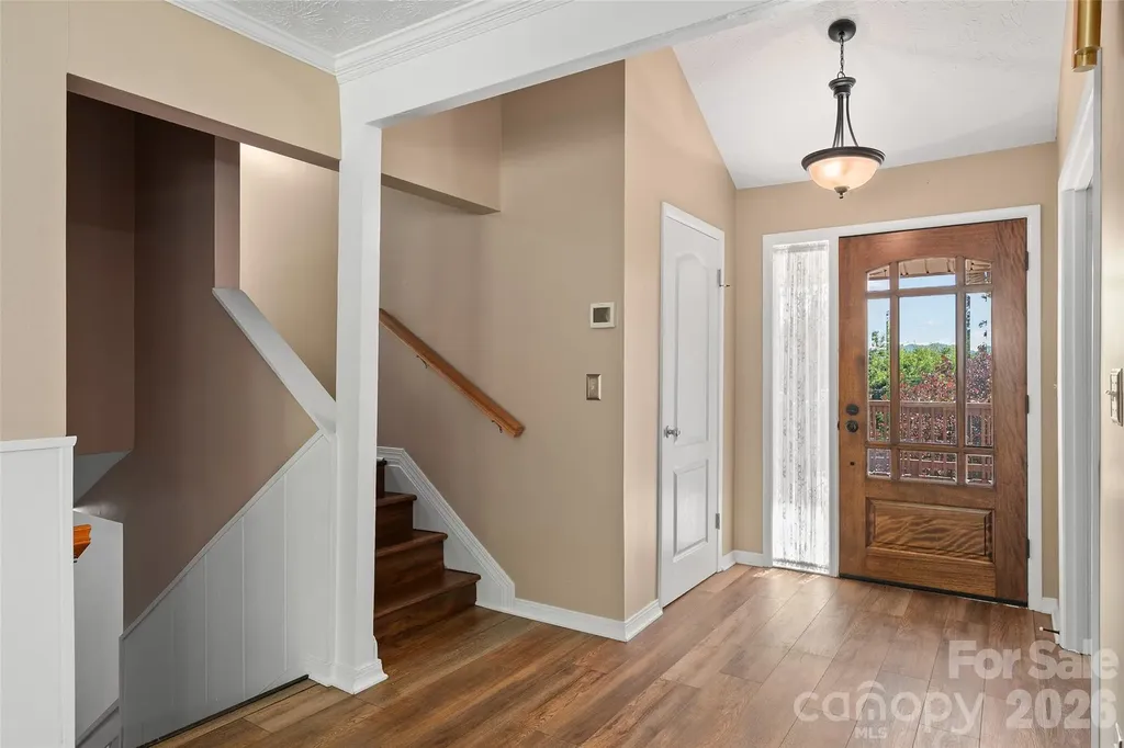 519 Nellie John Drive Clyde NC 28721