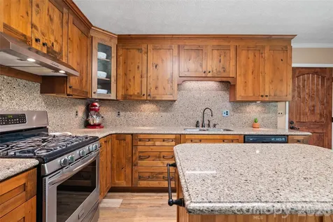 519 Nellie John Drive Clyde NC 28721