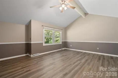 519 Nellie John Drive Clyde NC 28721