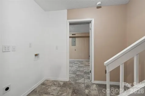 519 Nellie John Drive Clyde NC 28721