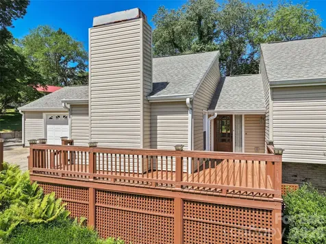519 Nellie John Drive Clyde NC 28721