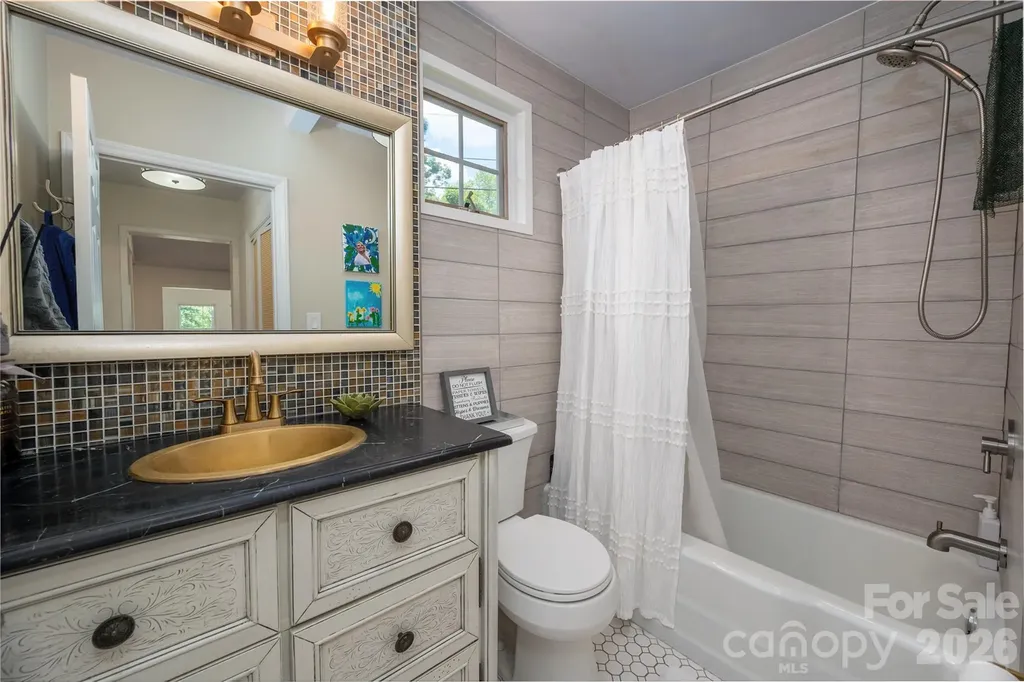 6236 River Cabin Lane Charlotte NC 28278