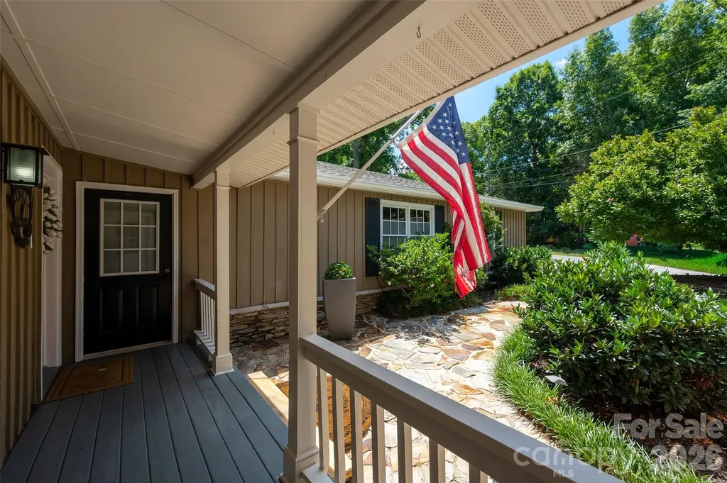 6236 River Cabin Lane Charlotte NC 28278