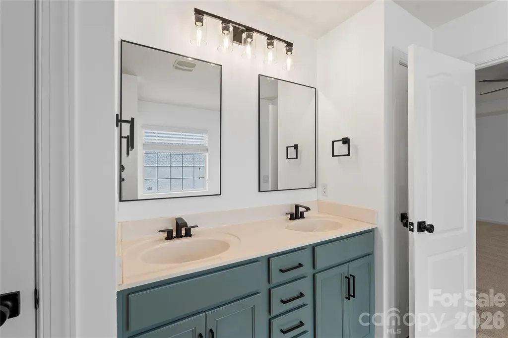 5412 Allison Lane Charlotte NC 28277