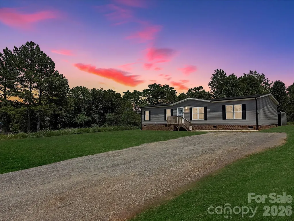 206 Fairchase Circle Stony Point NC 28678