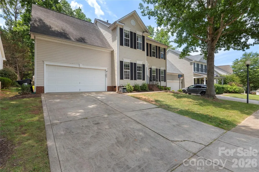 12002 Harmon Lane Pineville NC 28134