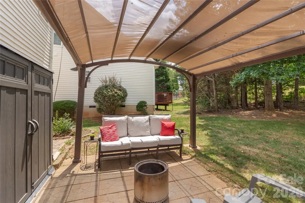 12002 Harmon Lane Pineville NC 28134