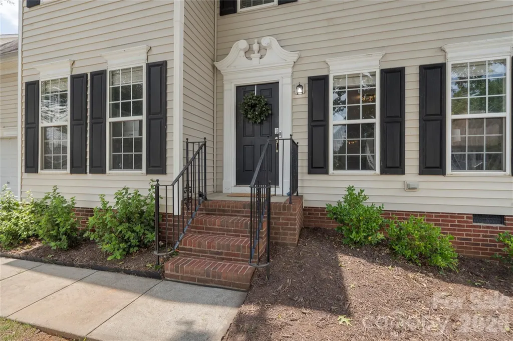 12002 Harmon Lane Pineville NC 28134