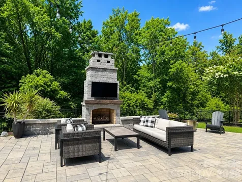 1086 Weir Court Fort Mill SC 29708