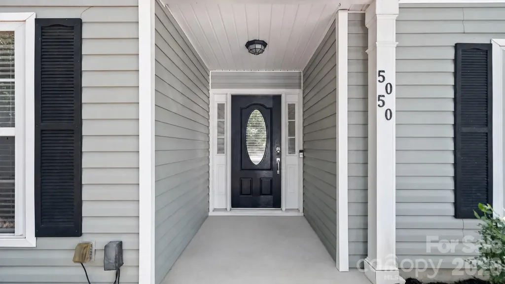 5050 Gibbons Link Road Charlotte NC 28269