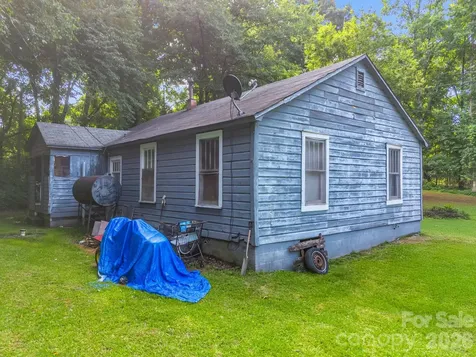 126 Bittle Street Forest City NC 28043