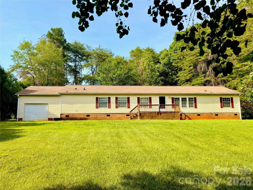 1668 Lane Road Mount Holly NC 28120