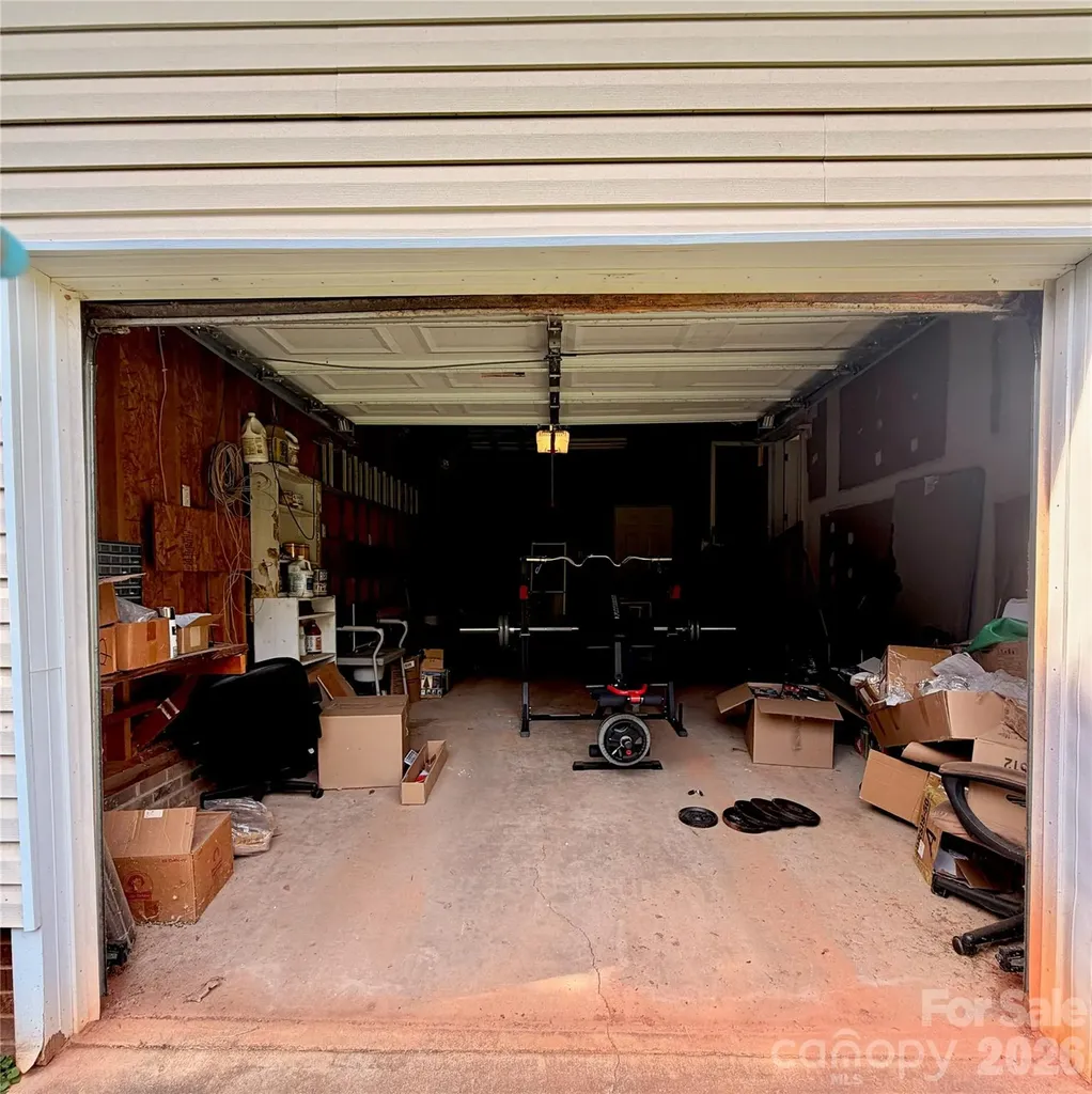 1668 Lane Road Mount Holly NC 28120
