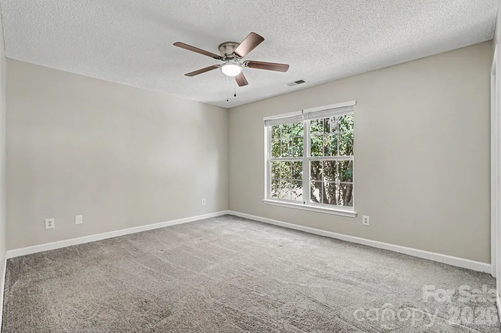 1029 Jordans Pond Lane Charlotte NC 28214