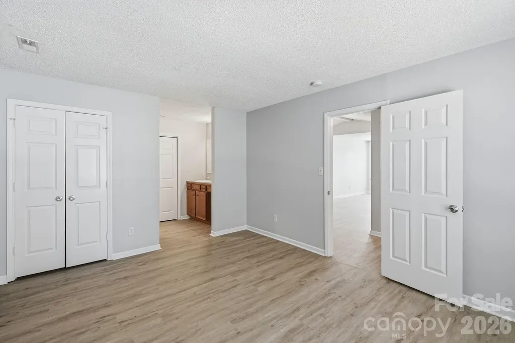 11813 Moonridge Drive Charlotte NC 28226