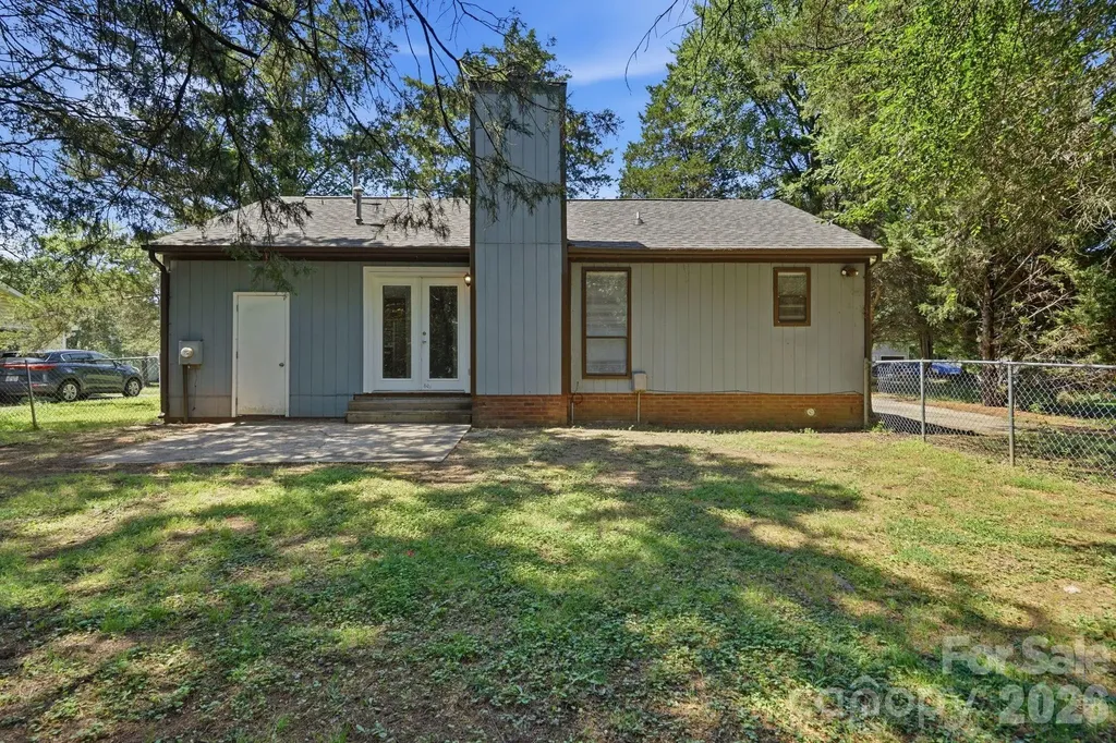 11813 Moonridge Drive Charlotte NC 28226