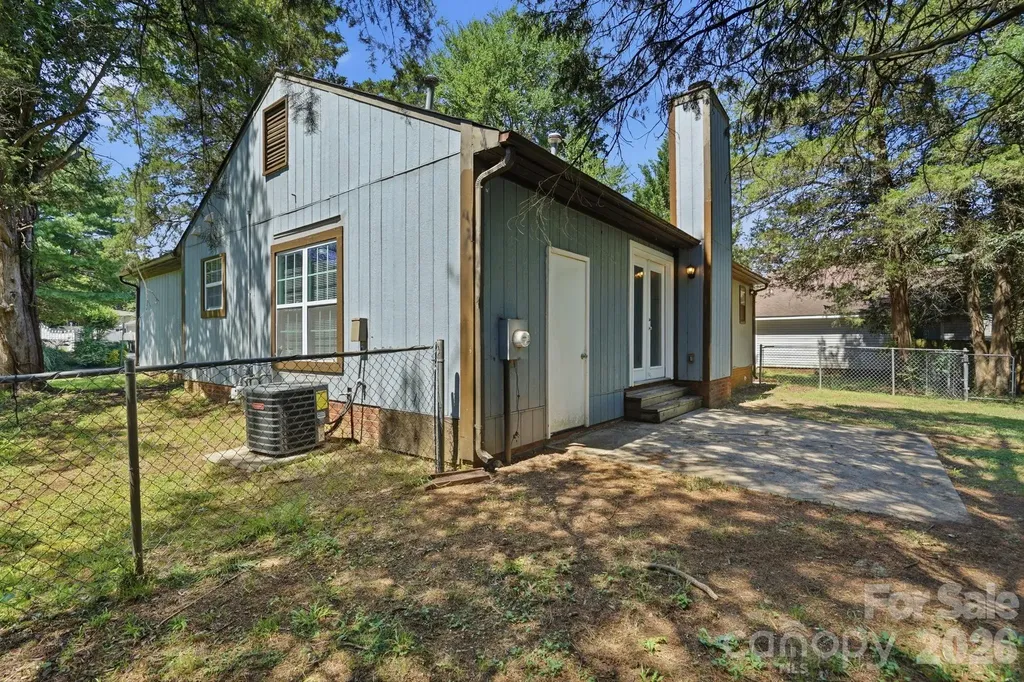 11813 Moonridge Drive Charlotte NC 28226