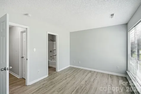 11813 Moonridge Drive Charlotte NC 28226