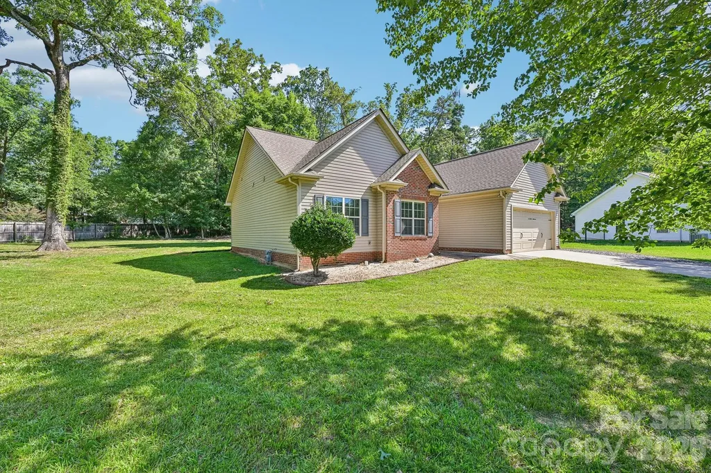 624 Hunley Street Monroe NC 28112
