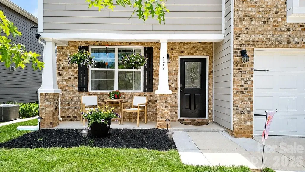 179 Atwater Landing Drive Mooresville NC 28117