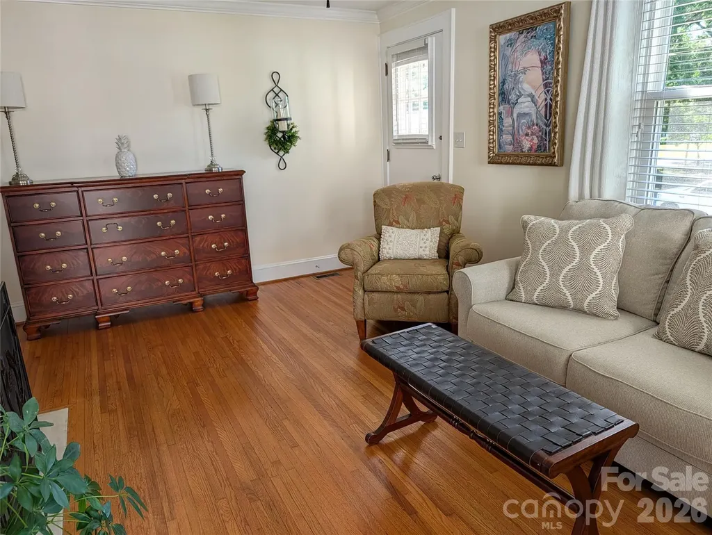 61 NW Spencer Avenue NW Concord NC 28025