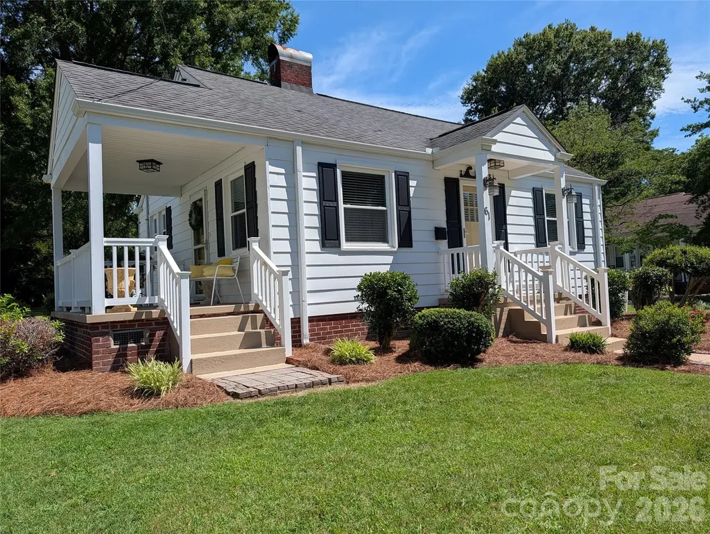 61 NW Spencer Avenue NW Concord NC 28025