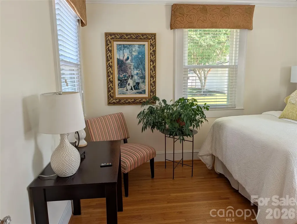 61 NW Spencer Avenue NW Concord NC 28025