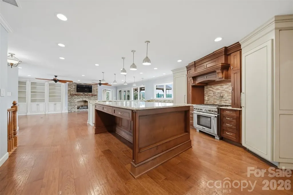 48 Drum And Hammer Drive Taylorsville NC 28681