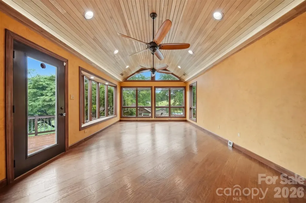 48 Drum And Hammer Drive Taylorsville NC 28681