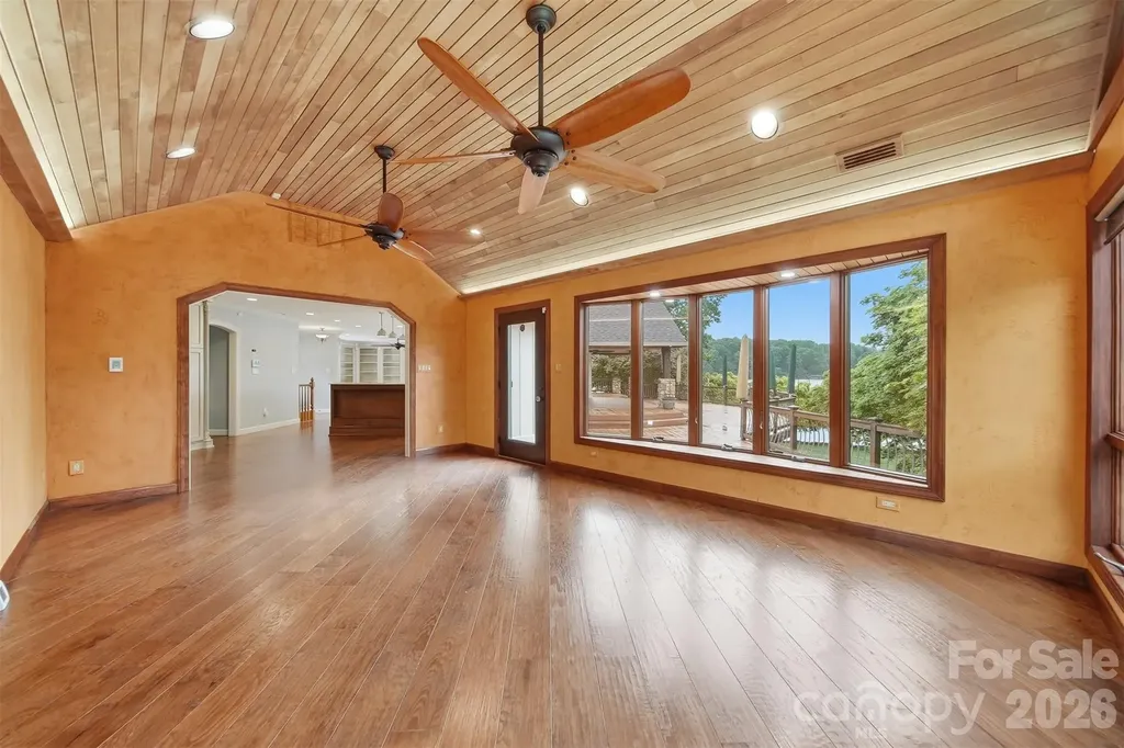 48 Drum And Hammer Drive Taylorsville NC 28681