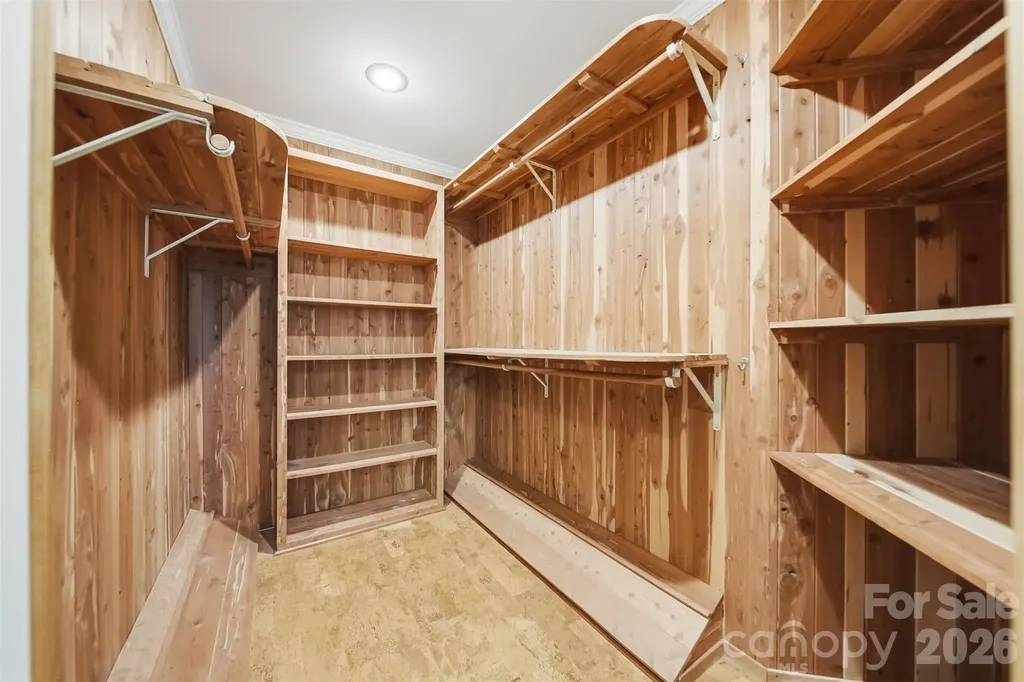 48 Drum And Hammer Drive Taylorsville NC 28681