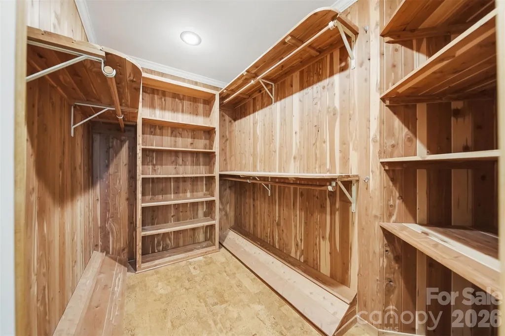 48 Drum And Hammer Drive Taylorsville NC 28681