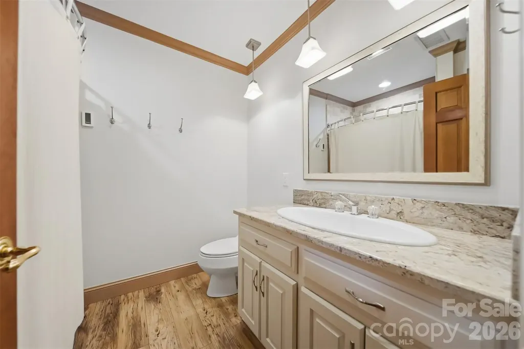 48 Drum And Hammer Drive Taylorsville NC 28681