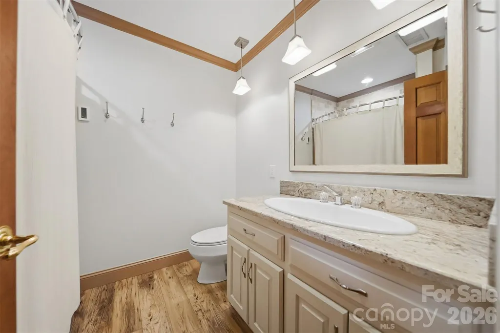 48 Drum And Hammer Drive Taylorsville NC 28681