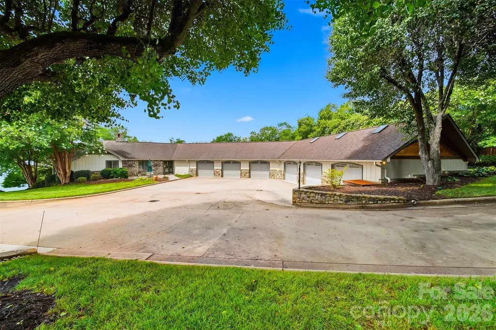 48 Drum And Hammer Drive Taylorsville NC 28681