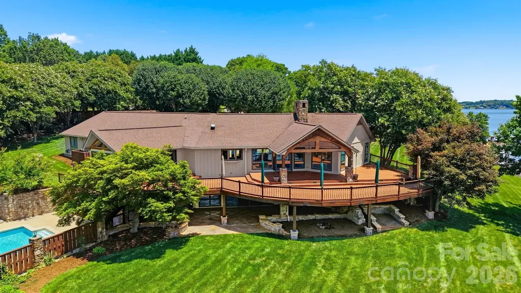 48 Drum And Hammer Drive Taylorsville NC 28681