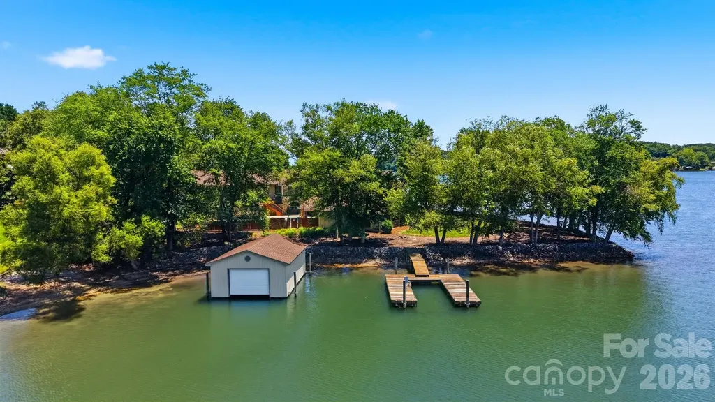 48 Drum And Hammer Drive Taylorsville NC 28681