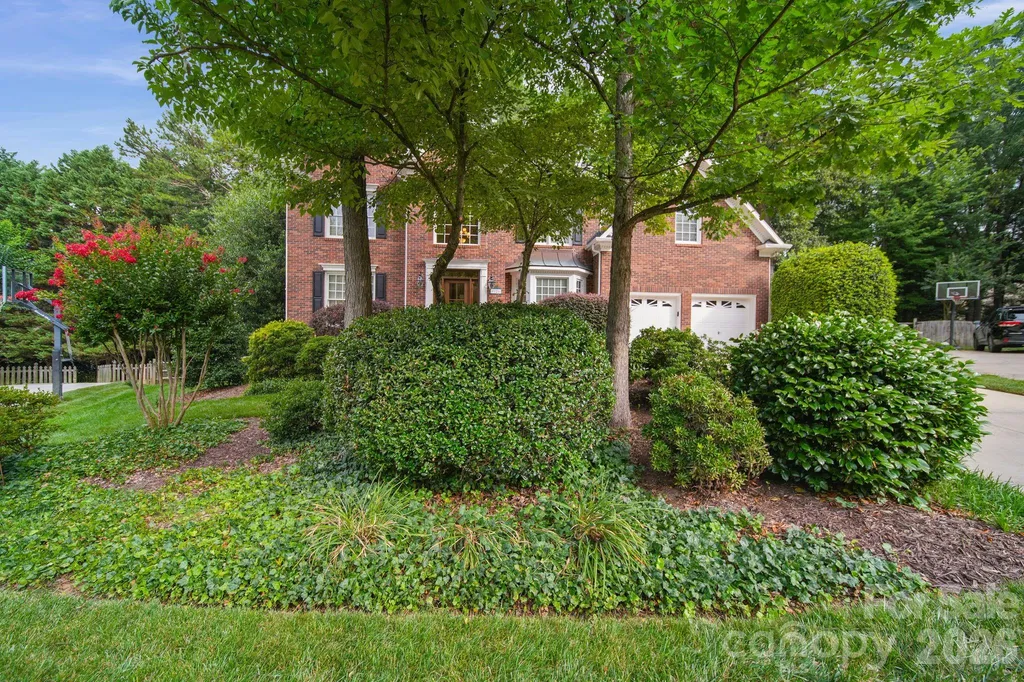 9125 Grove Tree Lane Huntersville NC 28078